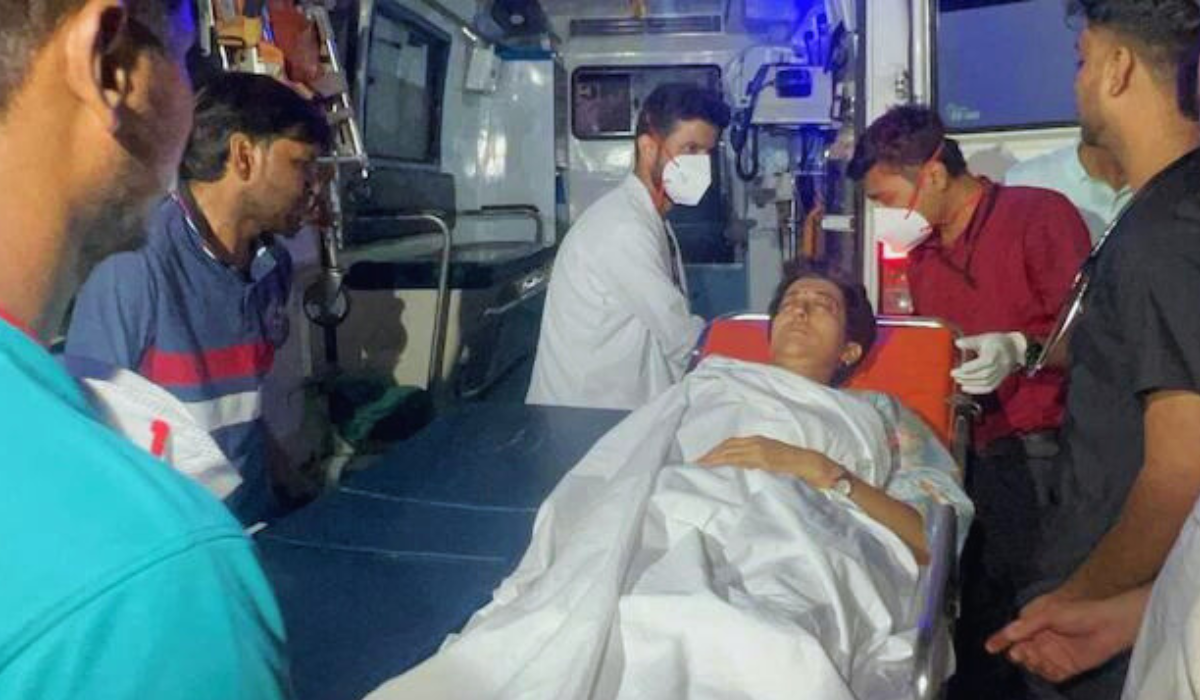 Atishi being taken to the hospital at around 3 a.m. on Tuesday